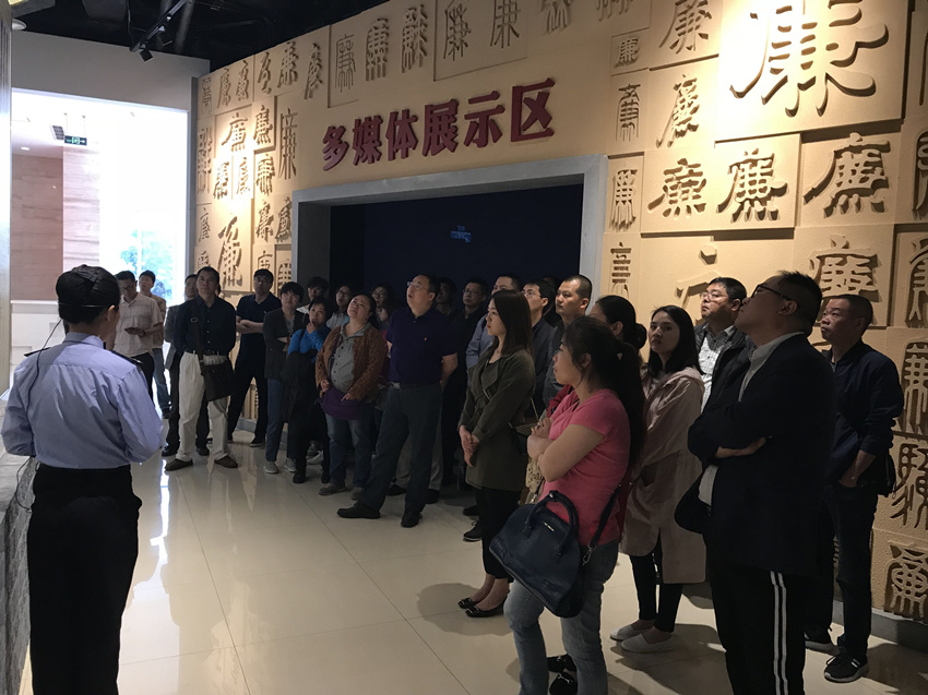 QQ图片20180423140531.jpg
